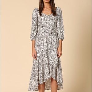 By Together MID LENGTH ANIMAL PRINT DRESS WITH BELT Sz L